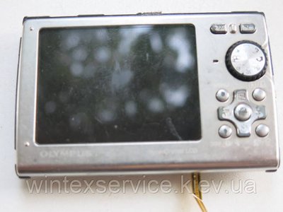 Задняя крышка фотоаппарата с экраном Olympus 1э50 фото